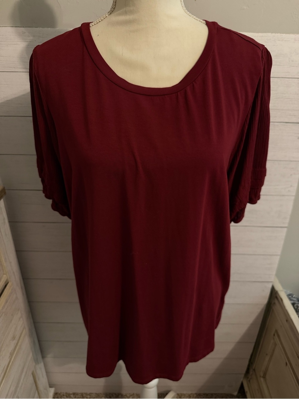 Maurices Wine Scoop Neck Short Sleeve Top